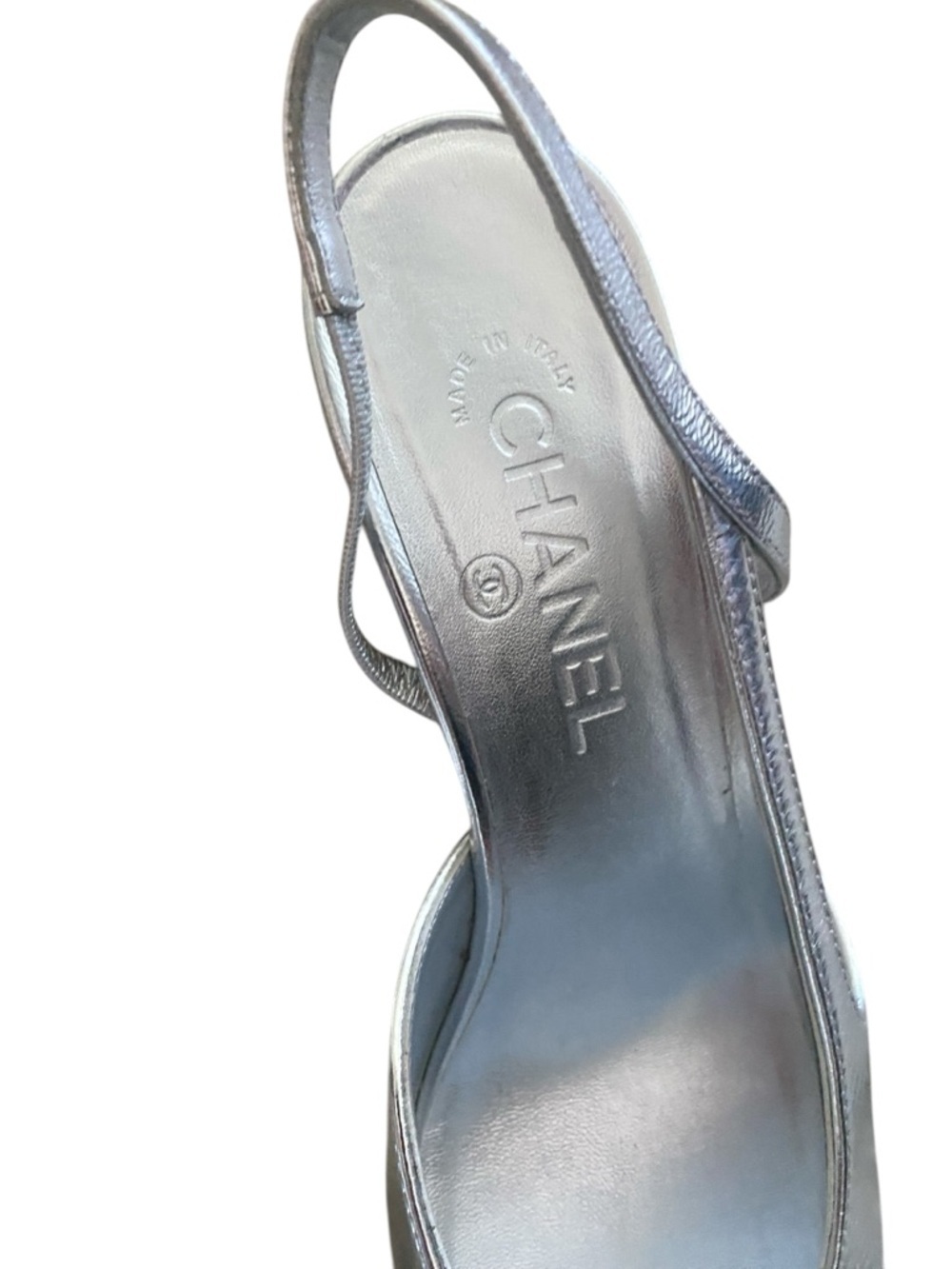 CHANEL Rare Silver Slingback Heels Cap Toe 39 Iconic Pumps Worn 3x - Picture 5 of 16